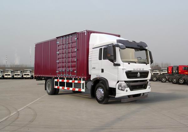 零件查询：中国重汽 HOWO-T5G 中卡 180马力 4×2 厢式 排半 载货车 ZZ5167XXYH501GD1