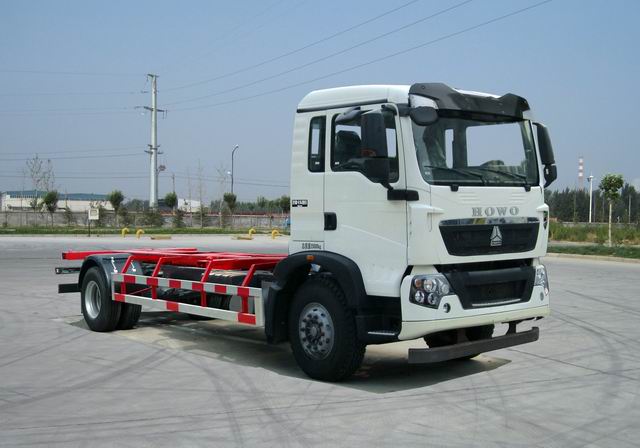 零件查询：中国重汽 HOWO-T5G 中卡 280马力 4×2 厢式 排半 载货车(ZZ5167ZKXM561GD1)